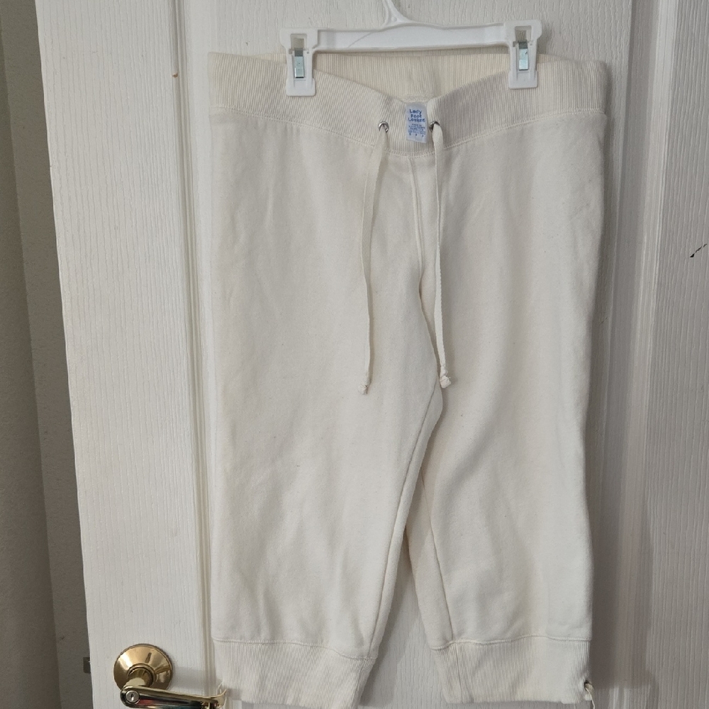 Lady Footlocker Cream Drawstring Capri Sweatpants